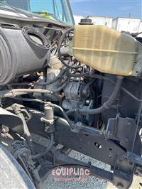 1999 International 3900FC