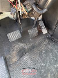 1999 International 3900FC