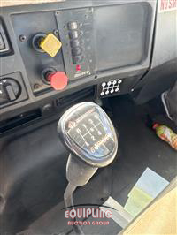 1999 International 3900FC