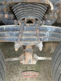 2005 Sterling CONDOR TRI/A CONCRETE PUMP TRU