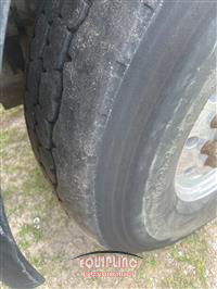 2005 Sterling CONDOR TRI/A CONCRETE PUMP TRU