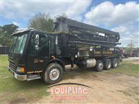 2005 Sterling CONDOR TRI/A CONCRETE PUMP TRU