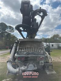 2005 Sterling CONDOR TRI/A CONCRETE PUMP TRU