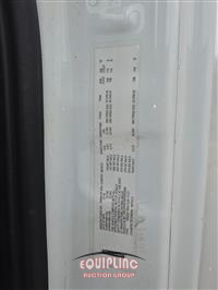 2019 Freightliner CASCADIA 6X4 T/A SLEEPER TRUCK