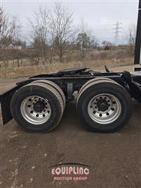 2019 Freightliner CASCADIA 6X4 T/A SLEEPER TRUCK