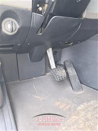 2019 Freightliner CASCADIA 6X4 T/A SLEEPER TRUCK