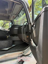 2019 Volvo VNL760 6X4 T/S SLEEPER TRUCK T