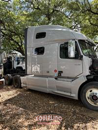 2019 Volvo VNL760 6X4 T/S SLEEPER TRUCK T