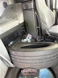 2019 Volvo VNL760 6X4 T/S SLEEPER TRUCK T