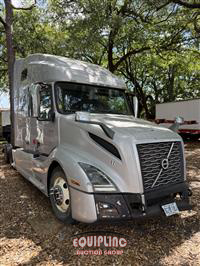2019 Volvo VNL760 6X4 T/S SLEEPER TRUCK T