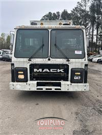 2018 Mack LR