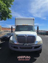 2015 International DURASTAR 4300 4X2 S/A BOX TRUC