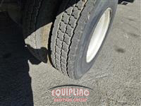 2015 International DURASTAR 4300 4X2 S/A BOX TRUC