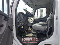 2015 Freightliner M2 4X2 S/A BOX TRUCK
