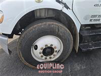 2015 Freightliner M2 4X2 S/A BOX TRUCK