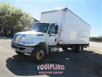 2018 International 4300 4X2 S/A 26FT BOX TRUCK