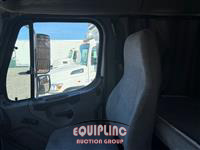 2014 Freightliner M2 FLATBED