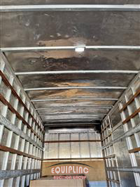 2019 International 4300 4X2 S/A 26FT BOX TRUCK