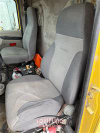 2001 Mack CXU613 TRI/A DUMP TRUCK