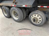 2001 Mack CXU613 TRI/A DUMP TRUCK