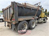 2001 Mack CXU613 TRI/A DUMP TRUCK