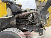 2001 Mack CXU613 TRI/A DUMP TRUCK