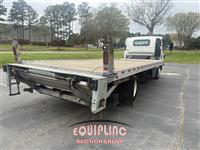 2023 Chevrolet W5500 4X2 S/A 16FT FLOOR TRUCK