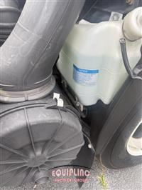 2023 Chevrolet W5500 4X2 S/A 16FT FLOOR TRUCK