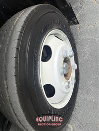 2023 Chevrolet W5500 4X2 S/A 16FT FLOOR TRUCK