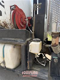 2001 Freightliner FL80 6X4 T/A VACUUM TRUCK