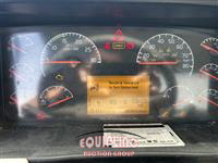 2016 Volvo VNL64T300 6X4 T/A DAY CAB TRUC