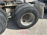 2016 Volvo VNL64T300 6X4 T/A DAY CAB TRUC