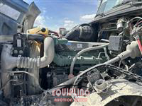 2016 Volvo VNL64T300 6X4 T/A DAY CAB TRUC