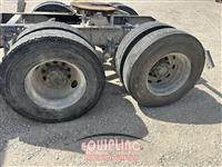 2016 Volvo VNL64T300 6X4 T/A DAY CAB TRUC