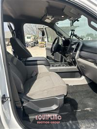 2017 Ford F350 4X2 S/A CREW CAB DUALLY T