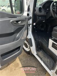 2022 MERCEDES BENZ SPRINTER 2500 S/A CARGO VAN