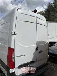 2022 MERCEDES BENZ SPRINTER 2500 S/A CARGO VAN