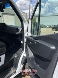 2022 MERCEDES BENZ SPRINTER 2500 S/A CARGO VAN