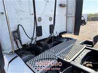 2019 Kenworth T680 6X4 T/A SLEEPER TRUCK TRA