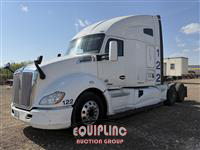 2019 Kenworth T680 6X4 T/A SLEEPER TRUCK TRA