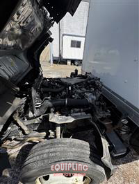 2019 Isuzu NPR 4X2 S/A 22FT BOX TRUCK