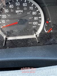 2019 Isuzu NPR 4X2 S/A 22FT BOX TRUCK