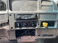 2002 STERLING TRUCK L7500 series