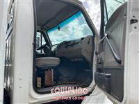 2002 STERLING TRUCK L7500 series