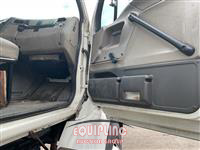 2002 STERLING TRUCK L7500 series