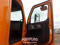 2020 Freightliner CASCADIA 126