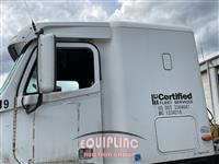 2003 Freightliner CST112