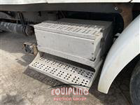 2003 Freightliner CST112