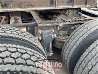 2003 Freightliner CST112