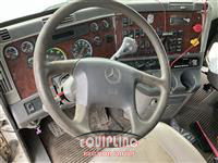 2003 Freightliner CST112